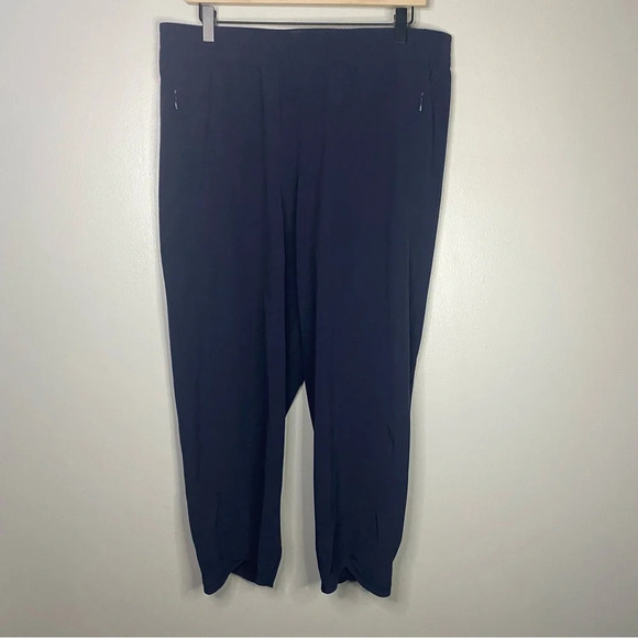 TALBOTS navy blue scalloped hem Lightweight Stretch Wrap Hem Crops large - Picture 1 of 10